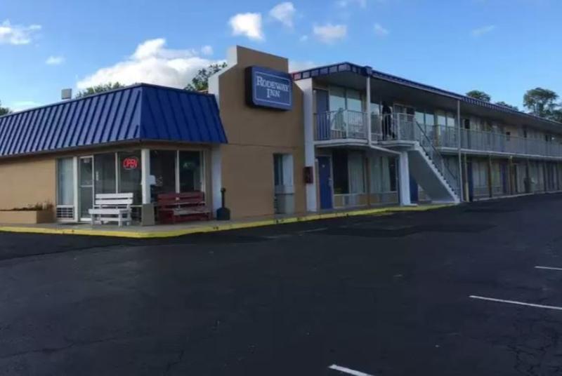 Motel 6 Wytheville Va Exterior photo